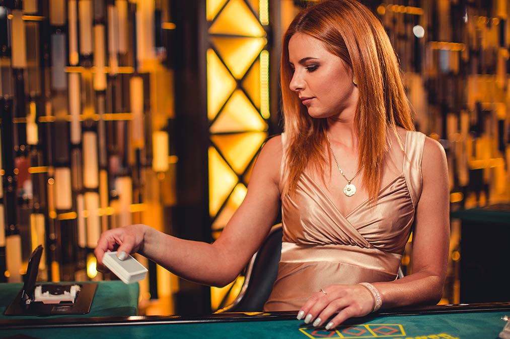 How to play Poker Texas Holdem online?
